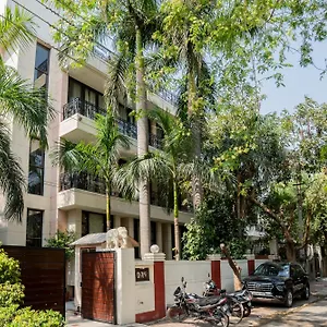 Ahuja Residency Parklane Guest house